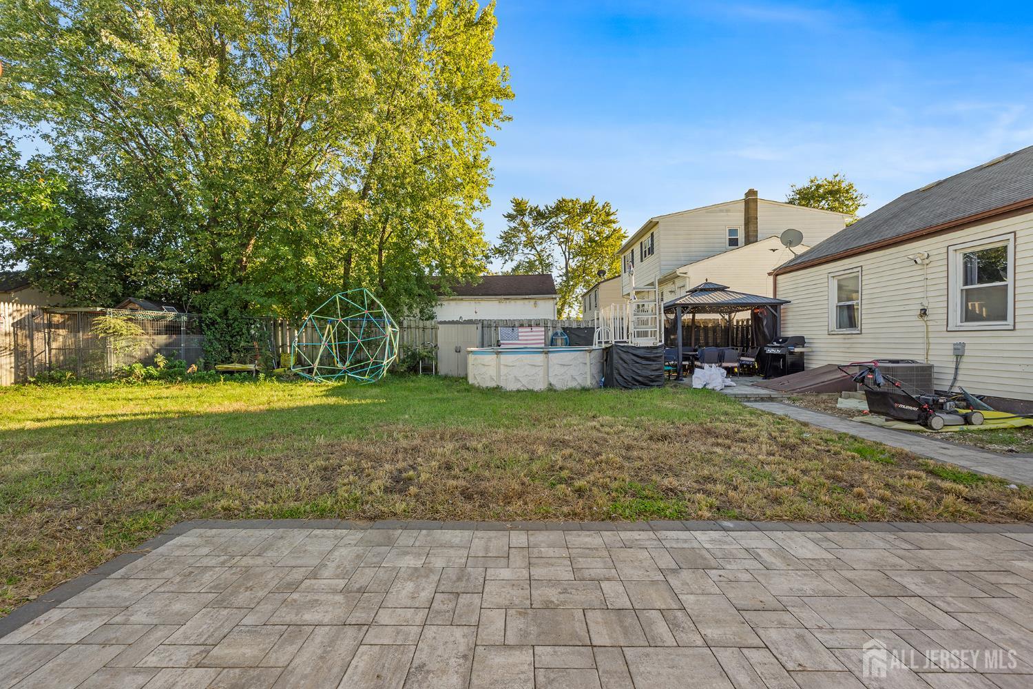 44 Eisenhower Drive Sayreville NJ 08872