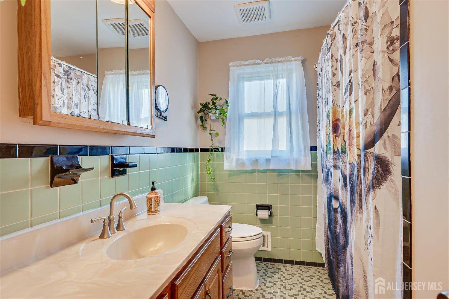 77 Wooding Avenue Edison NJ 08817