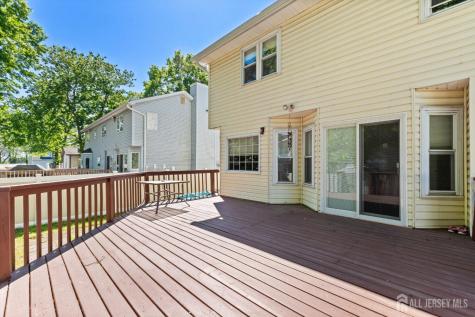 8 Danny Court North Brunswick NJ 08902