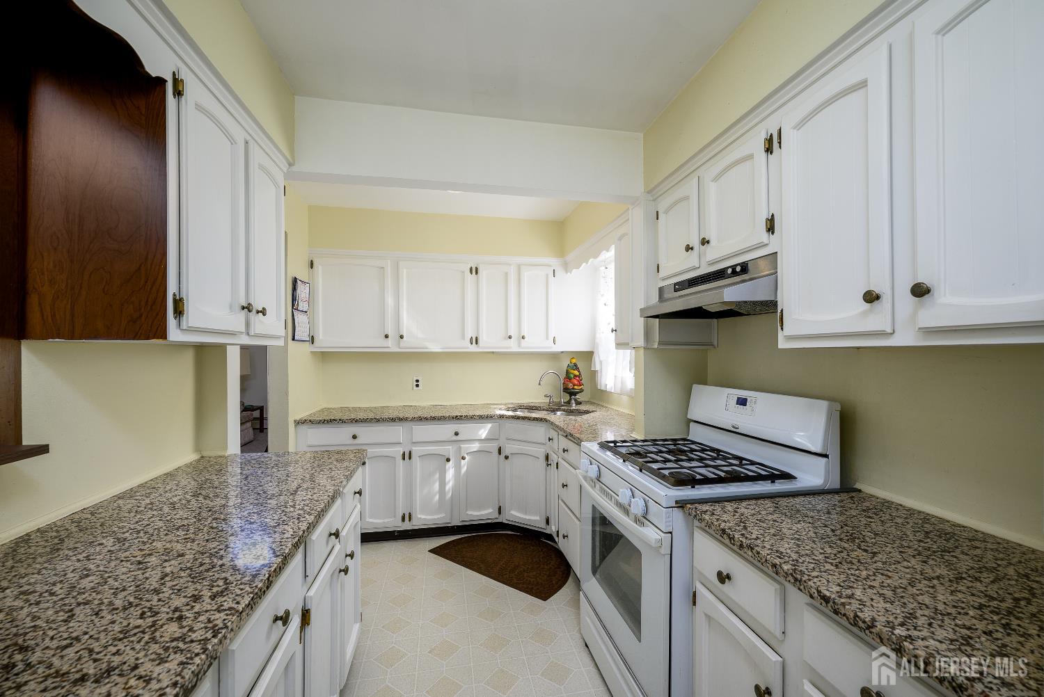 58 Jordan Road Colonia NJ 07067