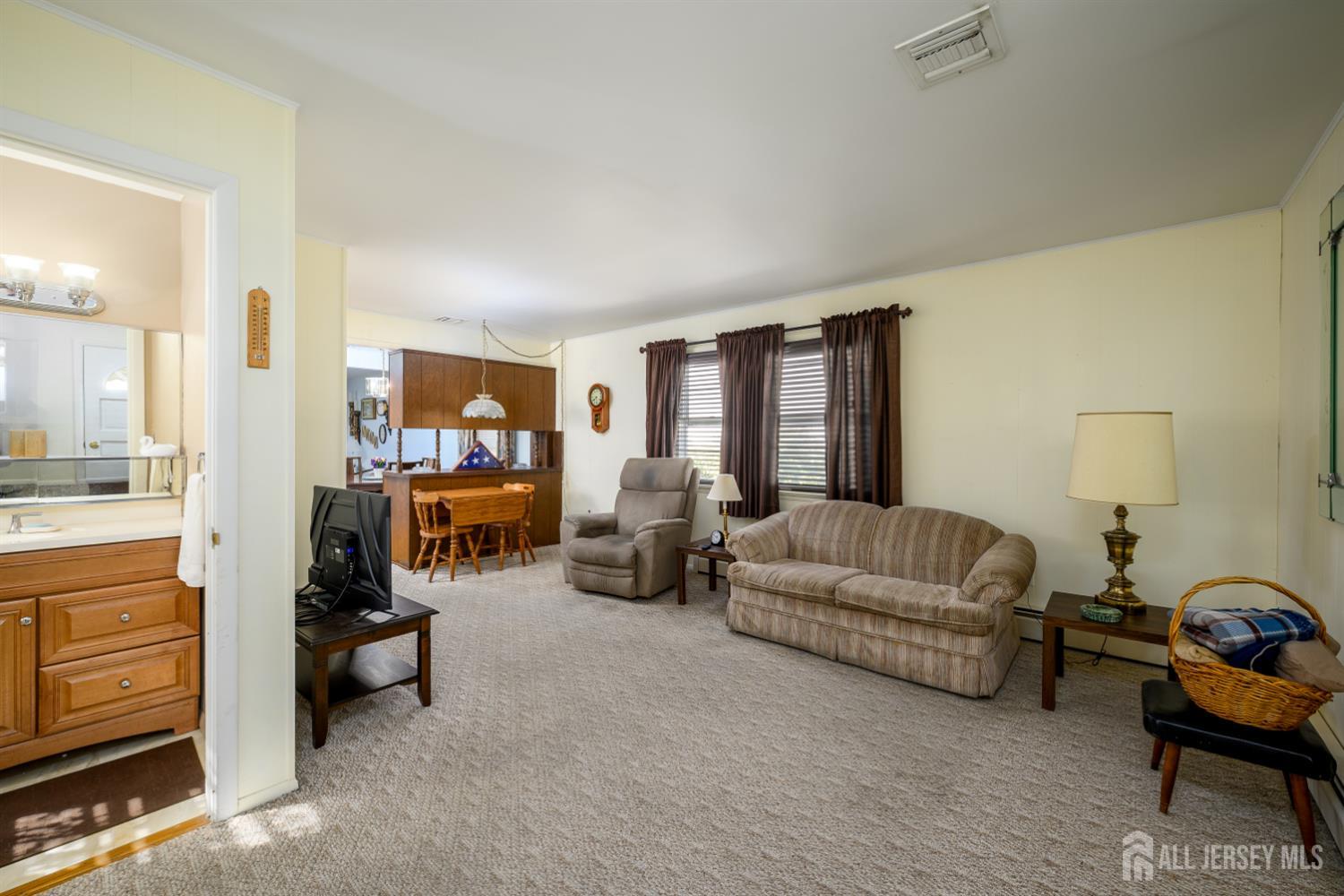 58 Jordan Road Colonia NJ 07067