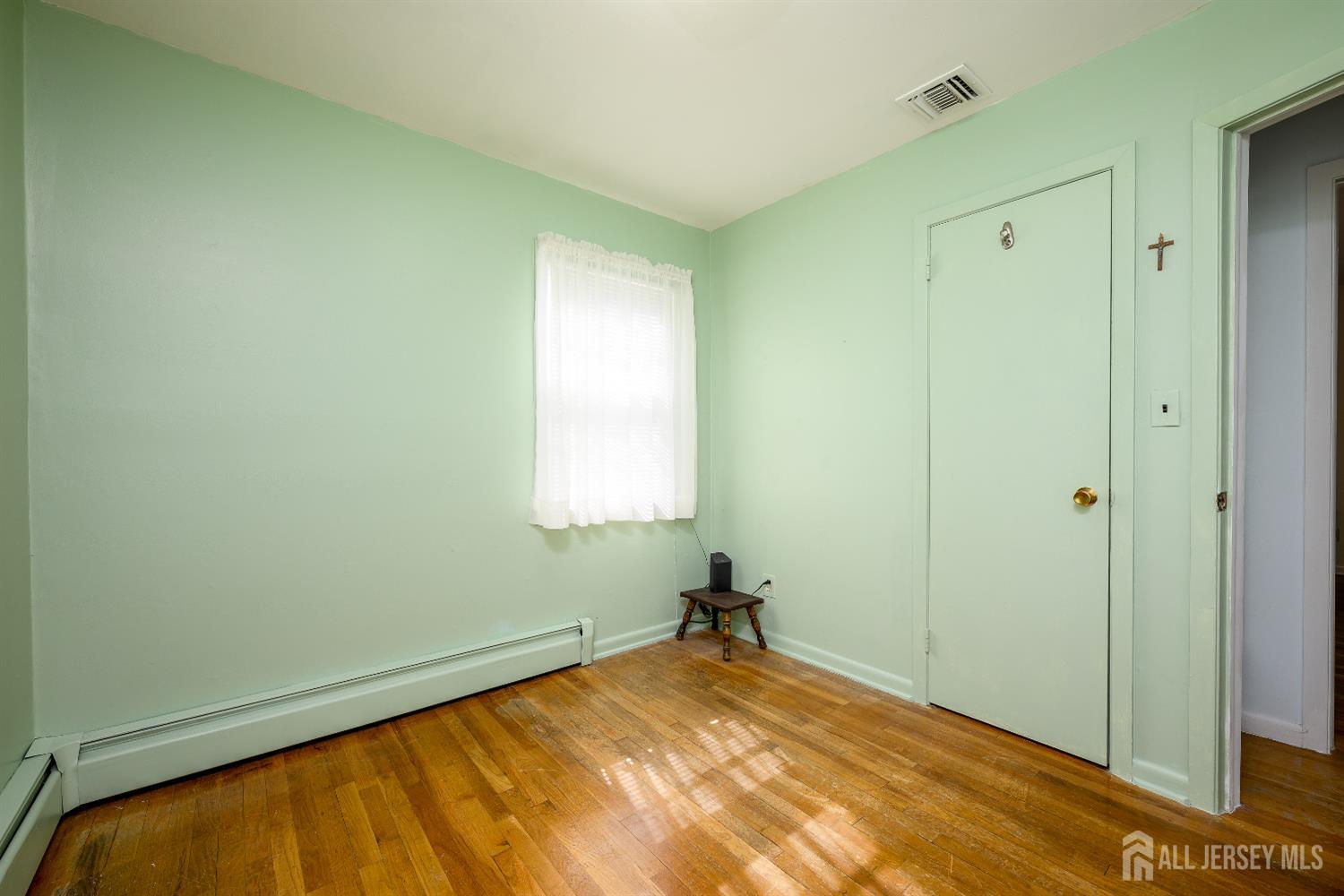 58 Jordan Road Colonia NJ 07067