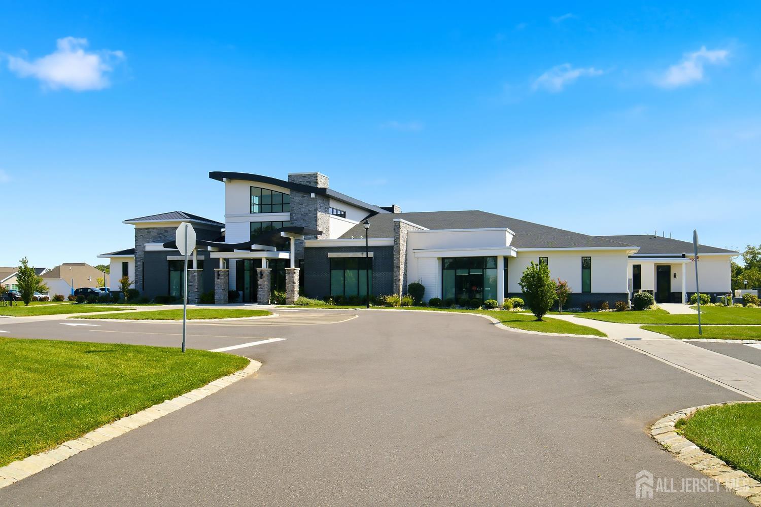 83 Starlight Drive Monroe NJ 08831