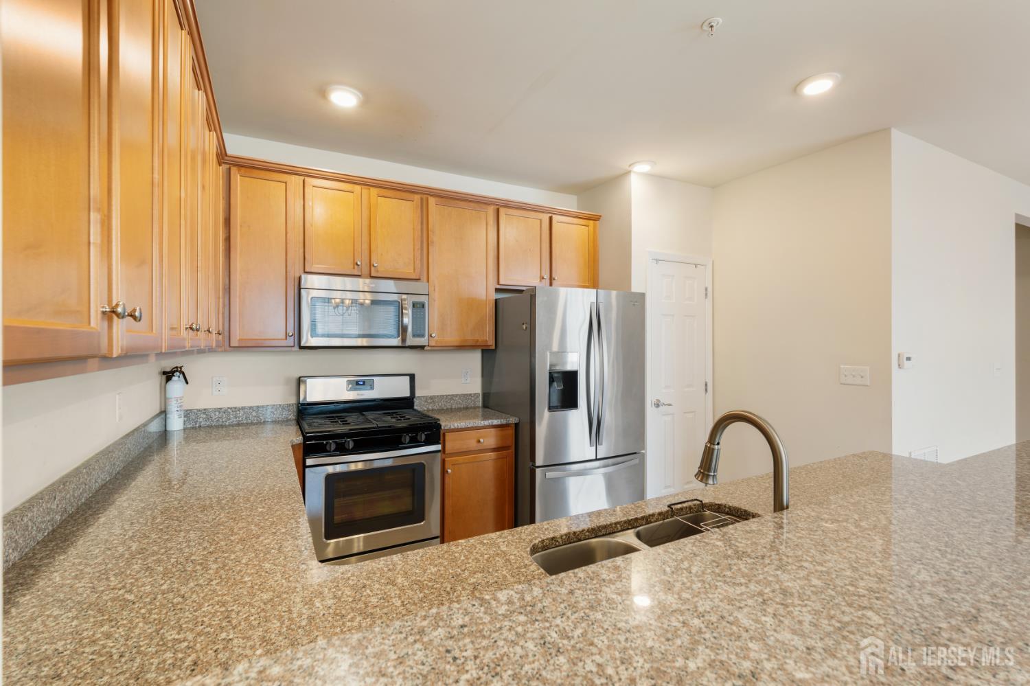 1423 Hudson Circle Highland Park NJ 08904