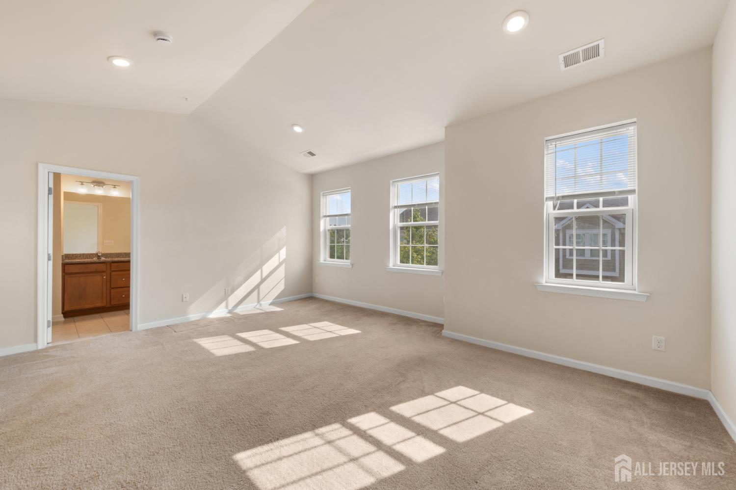 1423 Hudson Circle Highland Park NJ 08904