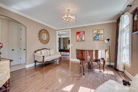 7 Alton Way Scotch Plains NJ 07076
