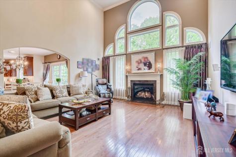 7 Alton Way Scotch Plains NJ 07076