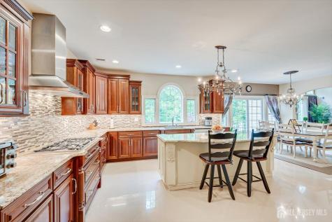 7 Alton Way Scotch Plains NJ 07076