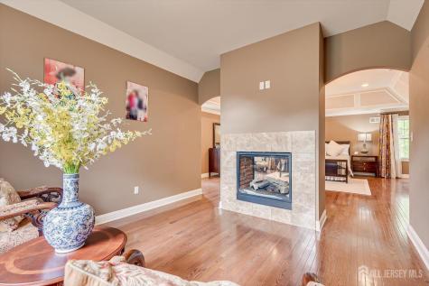 7 Alton Way Scotch Plains NJ 07076