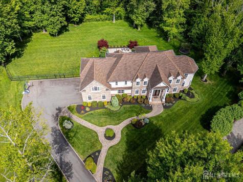 7 Alton Way Scotch Plains NJ 07076