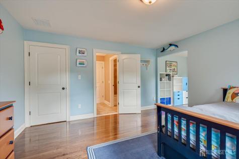 7 Alton Way Scotch Plains NJ 07076