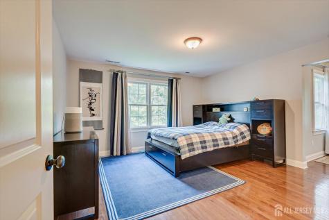 7 Alton Way Scotch Plains NJ 07076