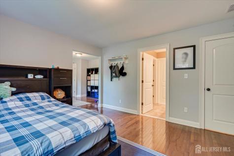 7 Alton Way Scotch Plains NJ 07076