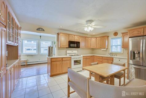 32 Sheridan Avenue Metuchen NJ 08840