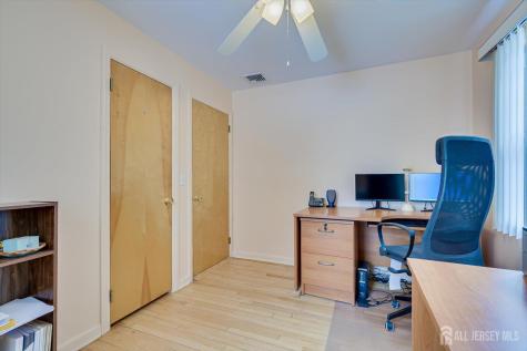 32 Sheridan Avenue Metuchen NJ 08840