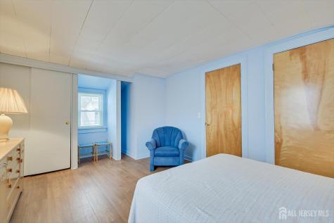 32 Sheridan Avenue Metuchen NJ 08840