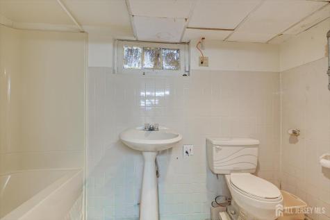 32 Sheridan Avenue Metuchen NJ 08840