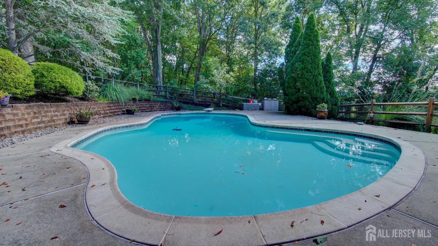 314 Sweetmans Lane Millstone NJ 08535