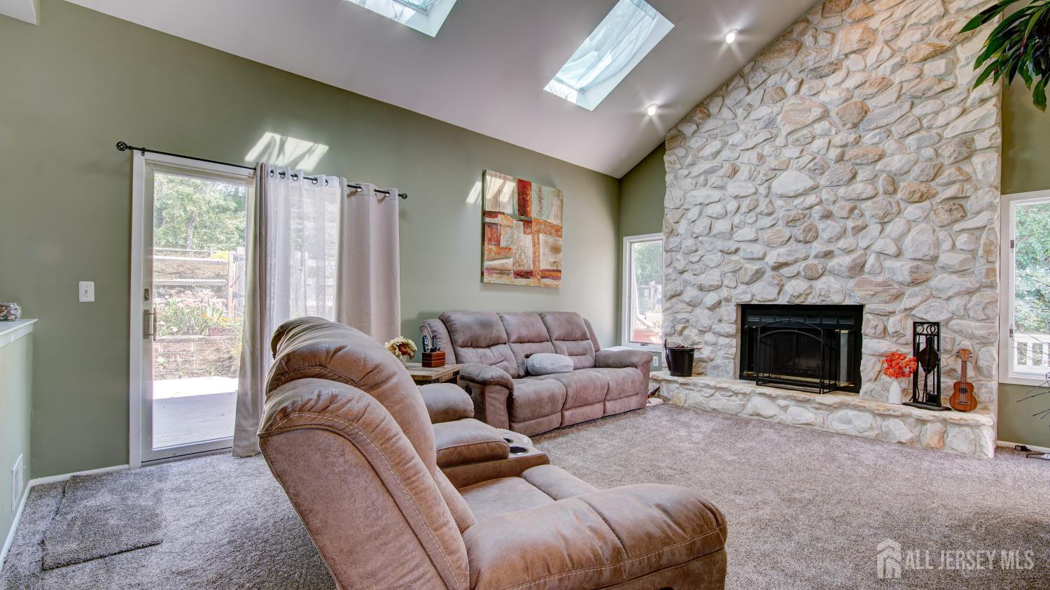 314 Sweetmans Lane Millstone NJ 08535