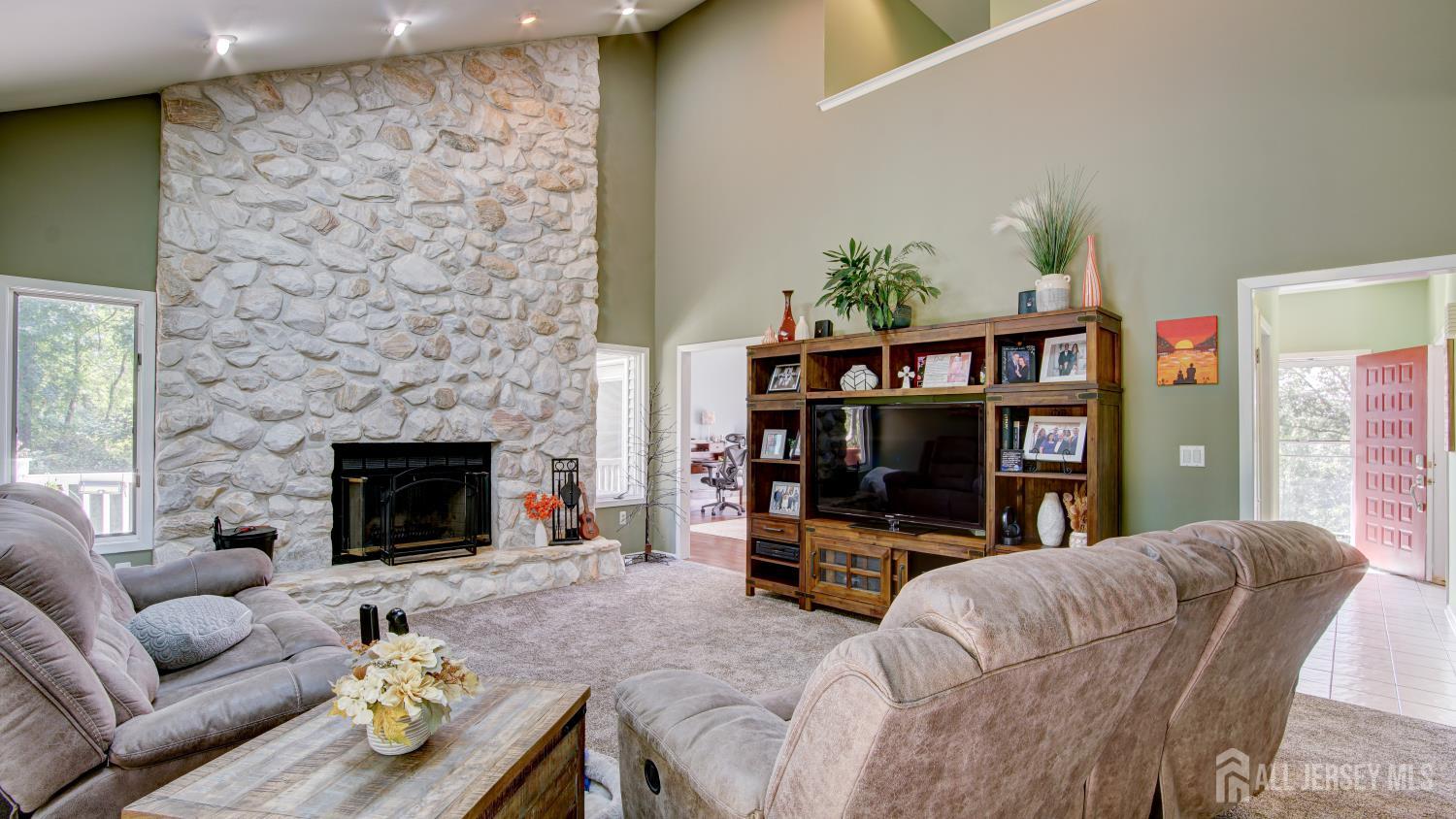 314 Sweetmans Lane Millstone NJ 08535