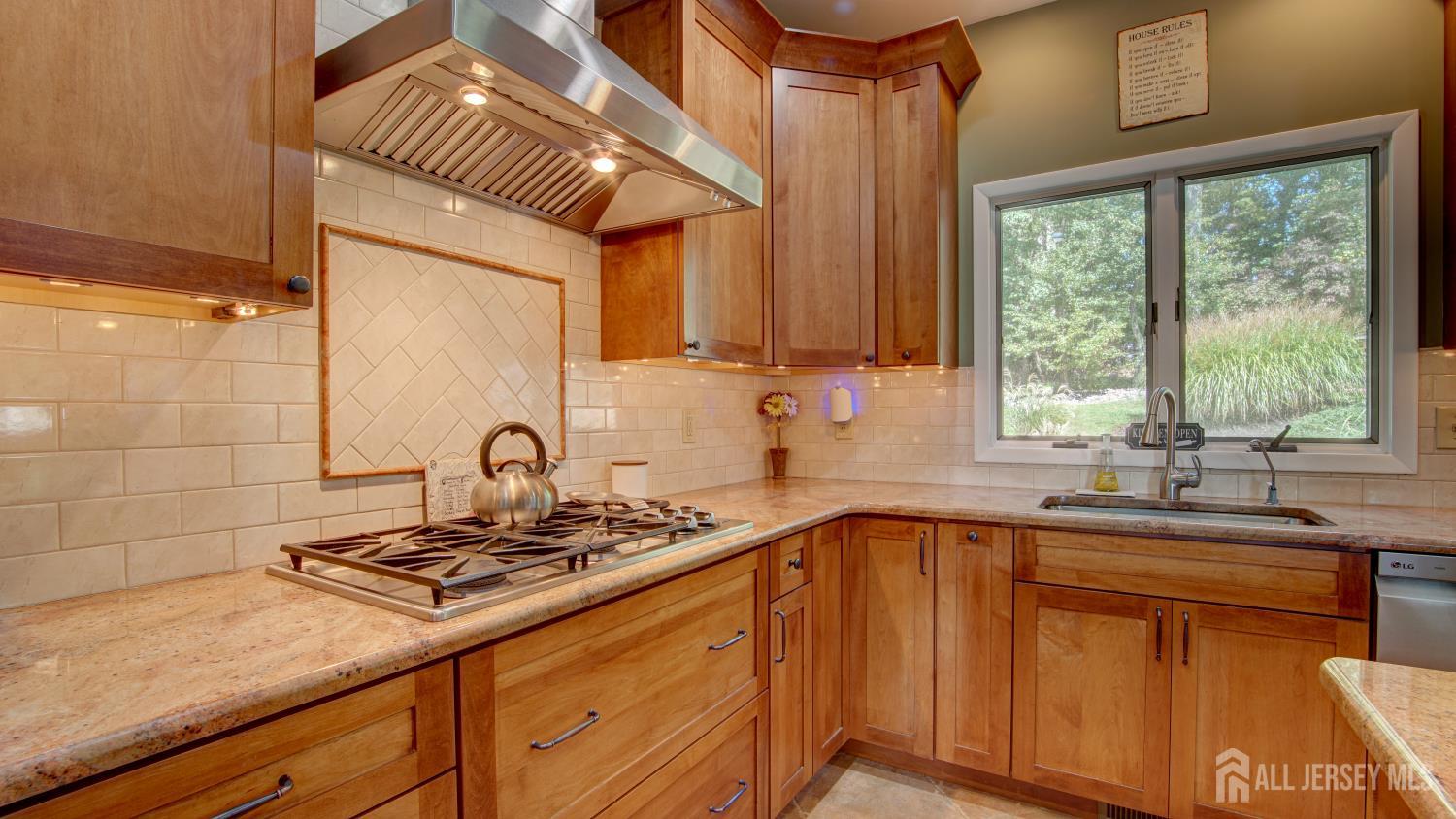 314 Sweetmans Lane Millstone NJ 08535