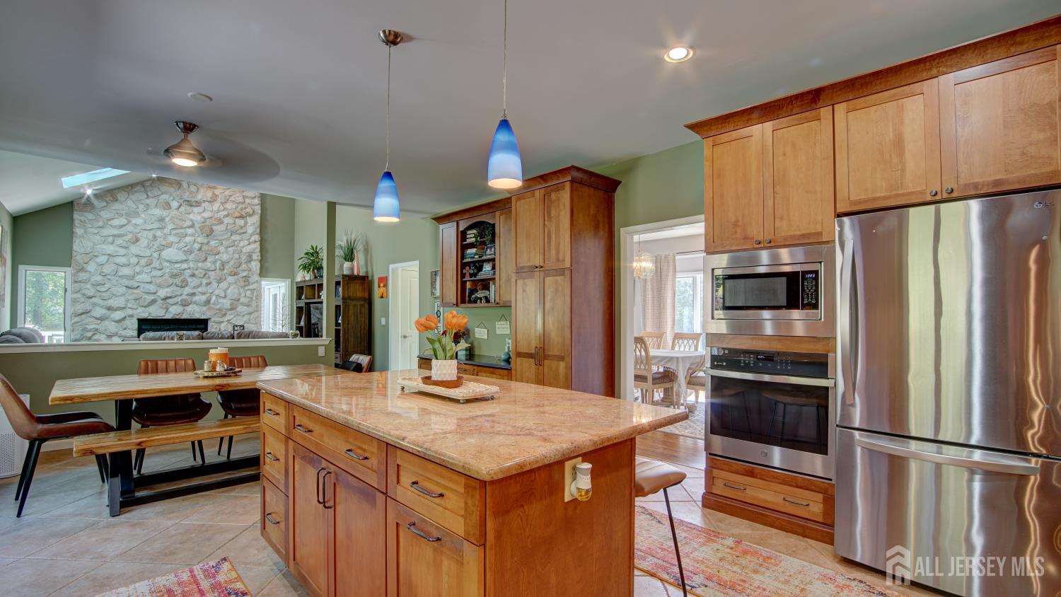 314 Sweetmans Lane Millstone NJ 08535