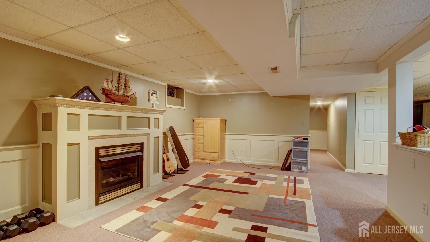 314 Sweetmans Lane Millstone NJ 08535