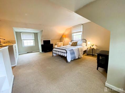 608 E Hendricks Boulevard E South Plainfield NJ 07080