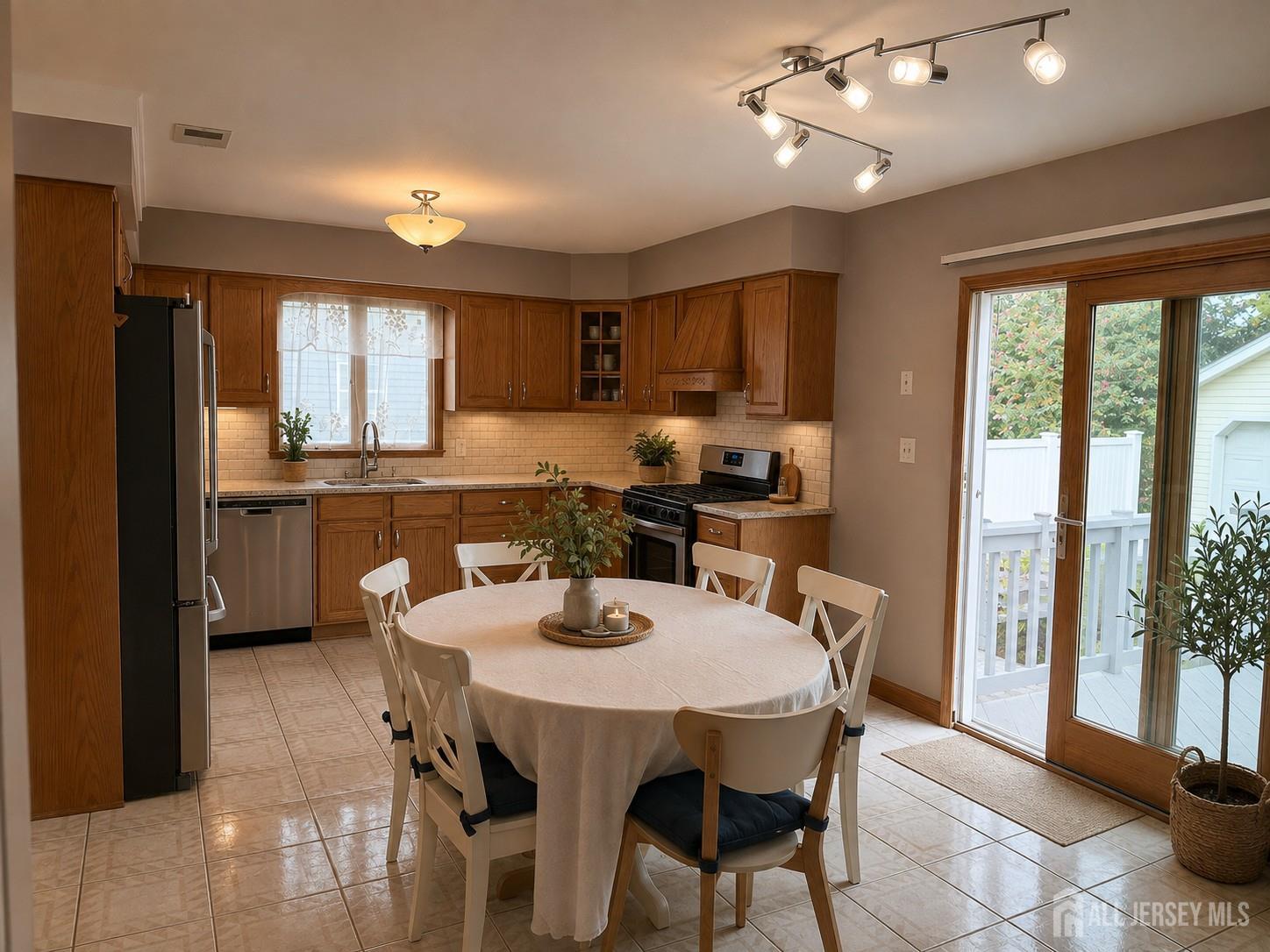 126 N Hill Road N Colonia NJ 07067