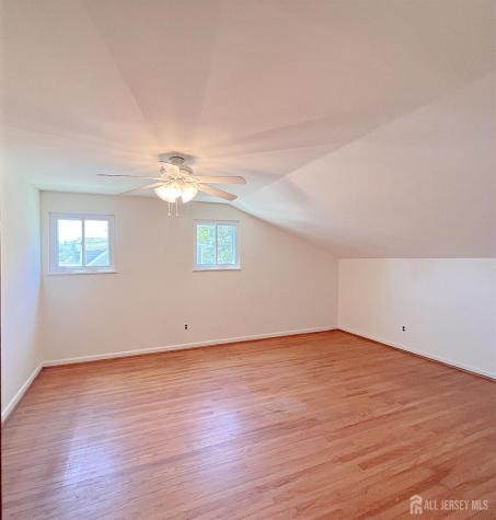 10 Charles Place Pennsville NJ 08070