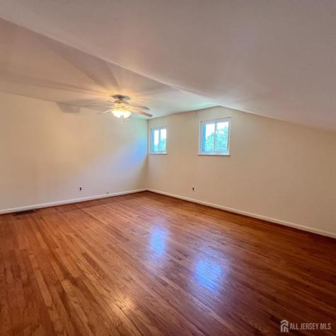 10 Charles Place Pennsville NJ 08070