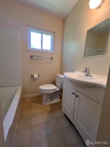 10 Charles Place Pennsville NJ 08070