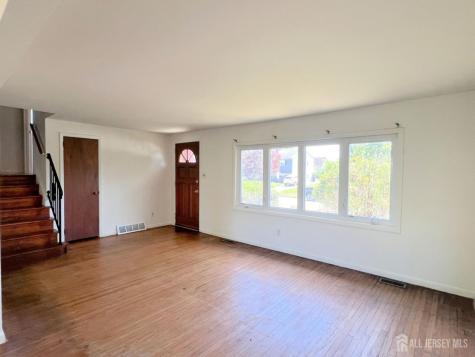 10 Charles Place Pennsville NJ 08070