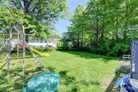 96 Willow Street Carteret NJ 07008