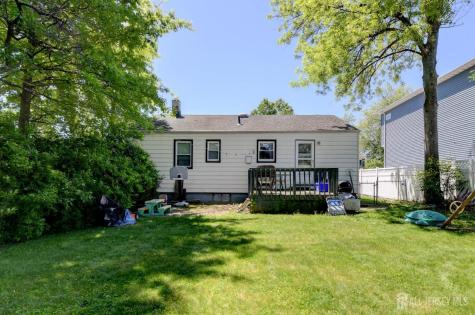 96 Willow Street Carteret NJ 07008