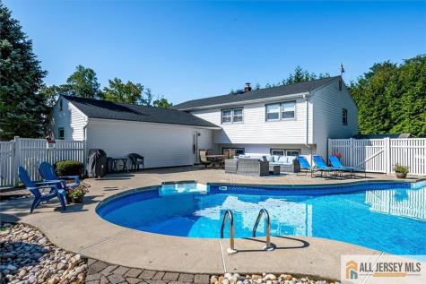 6 Paul Avenue South Brunswick NJ 08824