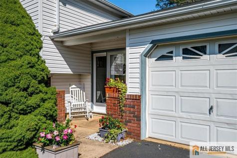 6 Paul Avenue South Brunswick NJ 08824