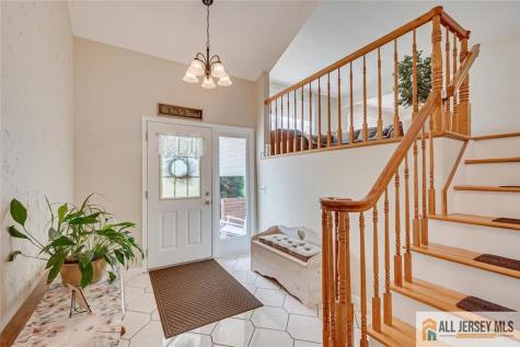 6 Paul Avenue South Brunswick NJ 08824