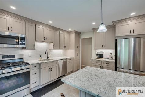 6 Paul Avenue South Brunswick NJ 08824