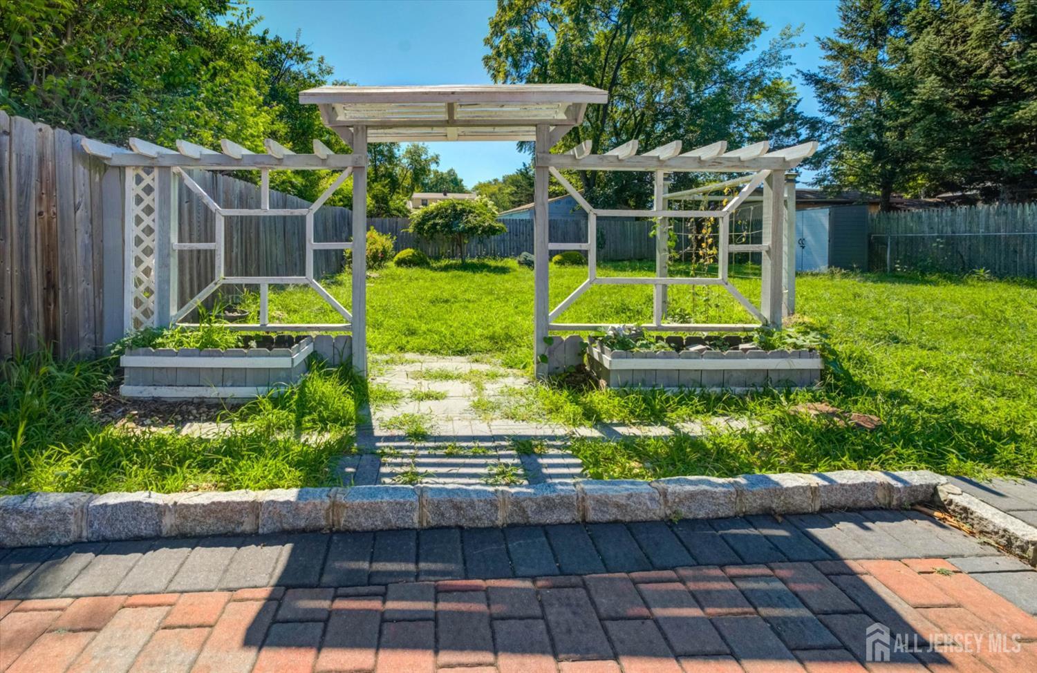 302 Central Avenue Edison NJ 08817