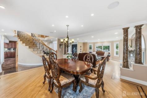 19 Fairview Drive Clark NJ 07066