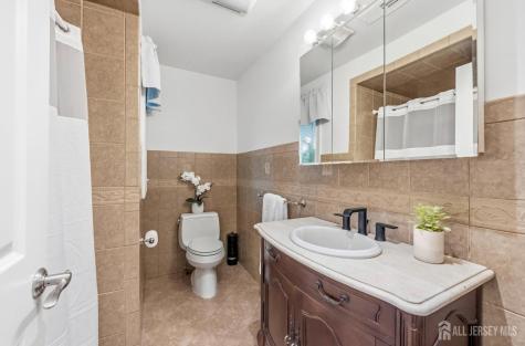 19 Fairview Drive Clark NJ 07066