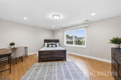 19 Fairview Drive Clark NJ 07066