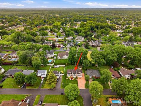 19 Fairview Drive Clark NJ 07066