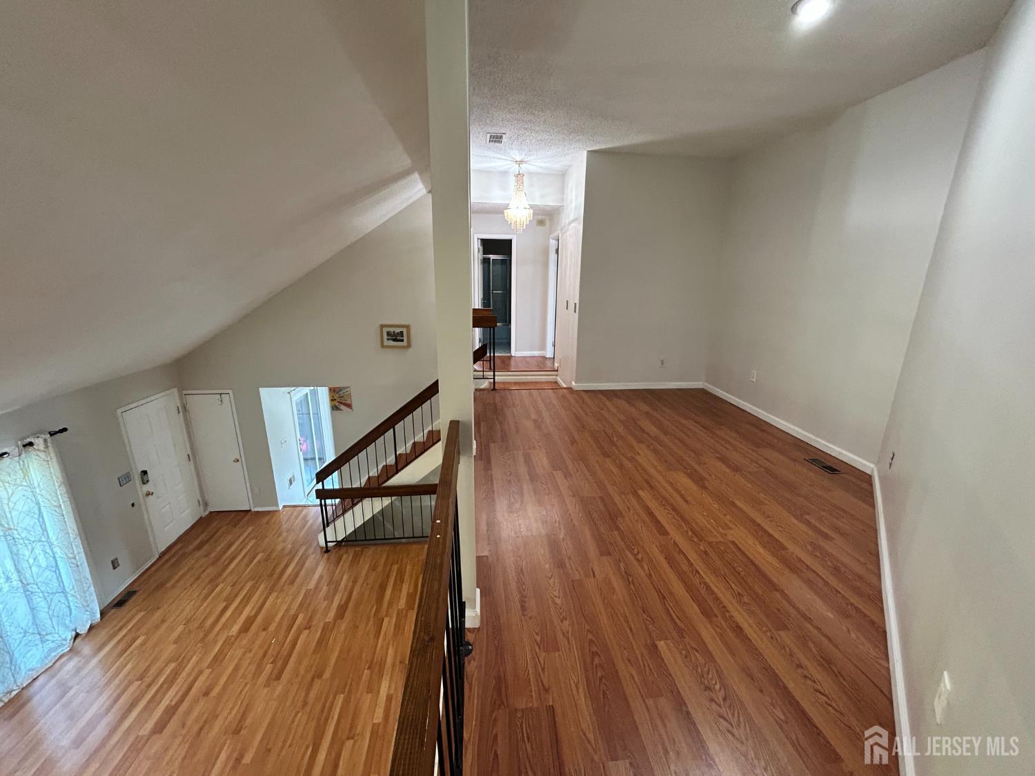17 Westgate Drive Edison NJ 08820