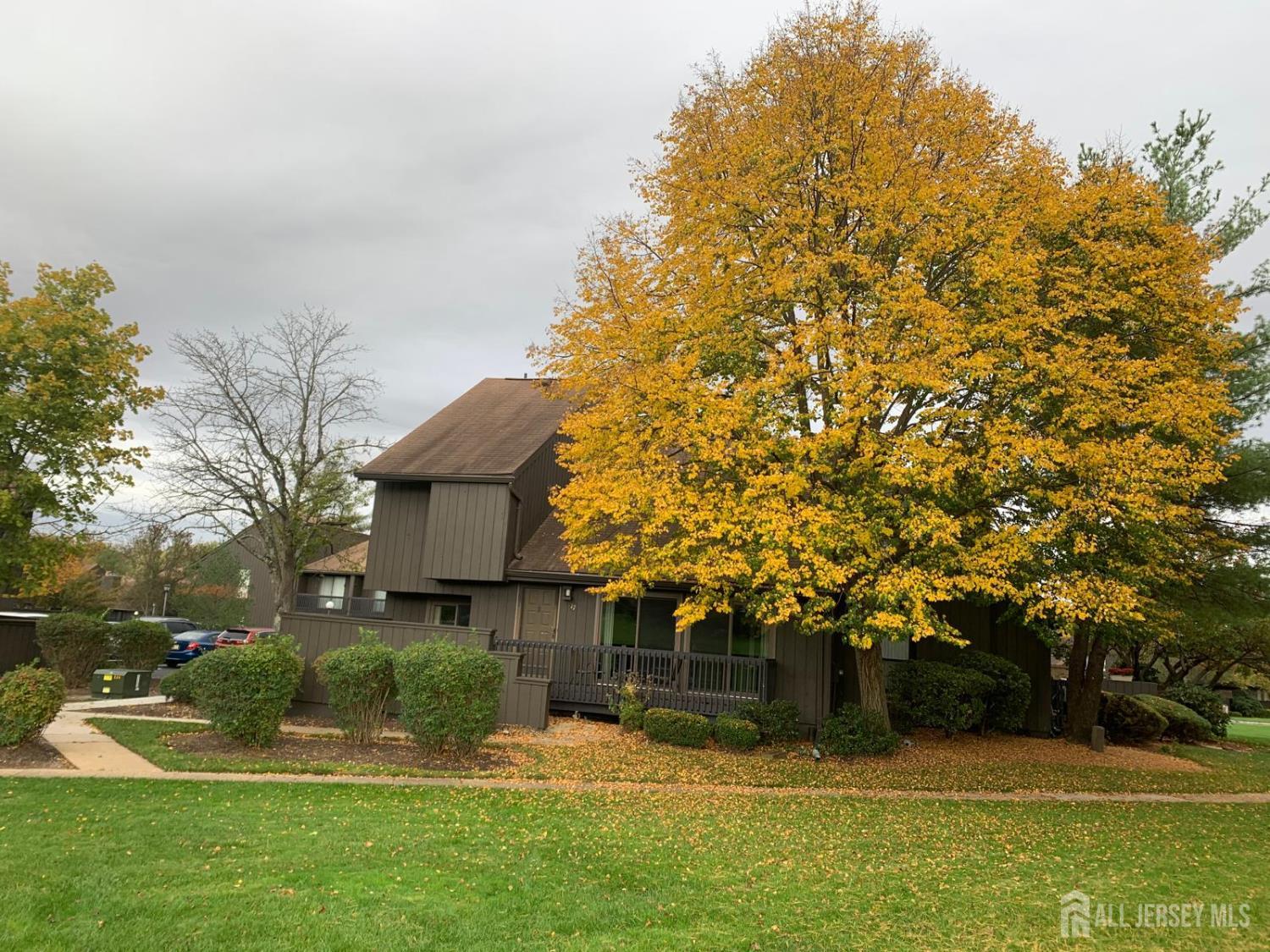 17 Westgate Drive Edison NJ 08820