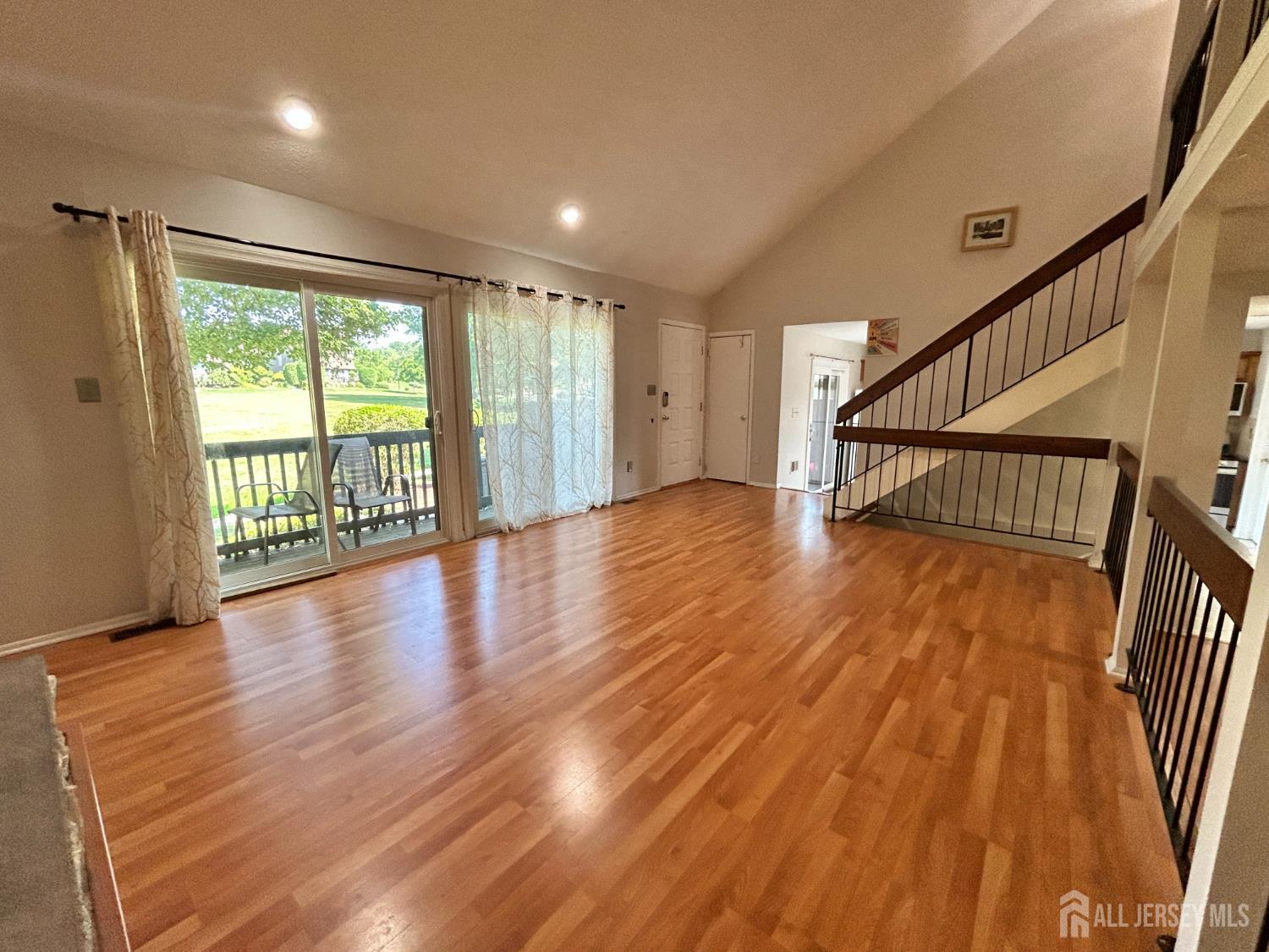 17 Westgate Drive Edison NJ 08820