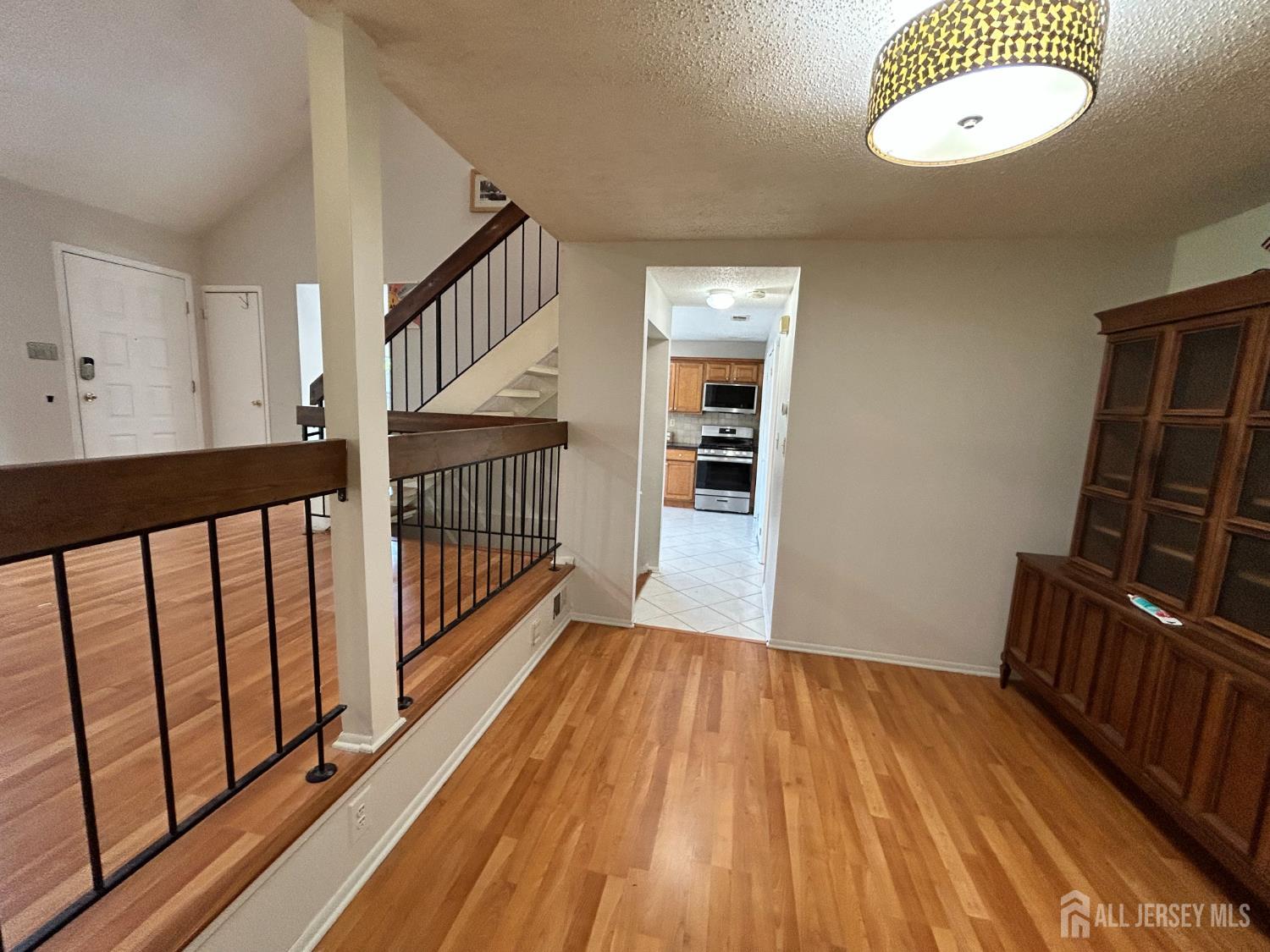 17 Westgate Drive Edison NJ 08820