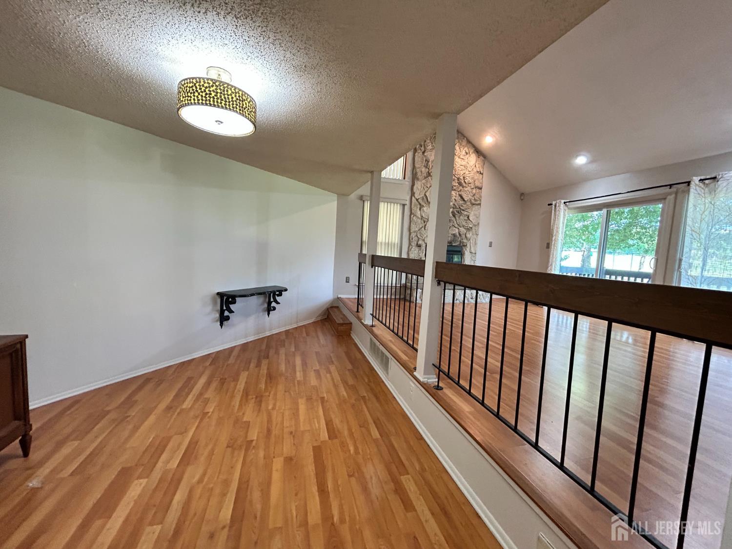 17 Westgate Drive Edison NJ 08820