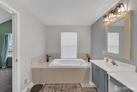 56 Berkshire Way East Brunswick NJ 08816